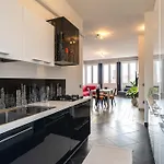Апартаменты Honey House - Vista E Montagne